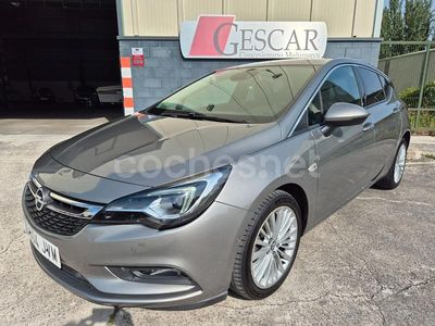 Gris / plata Usado 2017 Opel Astra Excellence Berlina | 10.700 € (Un poco caro)
