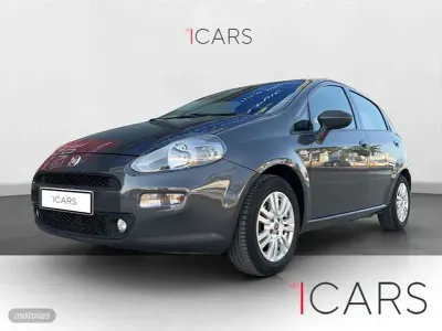Usado Fiat Punto Easy 69 CV (50 kW) 2016 Gris Utilitario