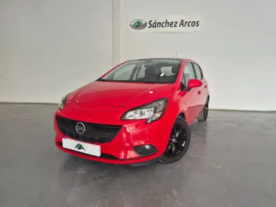 Usado Opel Corsa Selective 100 CV (73 kW) 2018 Rojo Utilitario