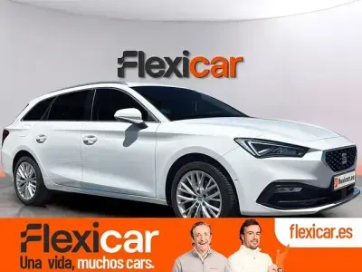 Usado Seat Leon XCELLENCE 150 CV (110 kW) 2022 Blanco