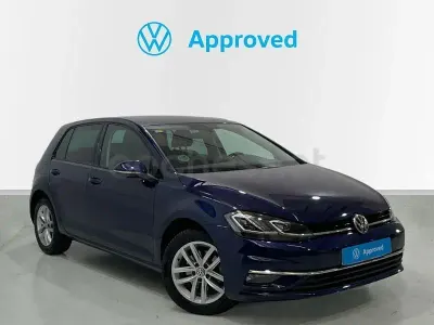 Usado VW Golf VII Advance 150 CV (110 kW) 2020 Azul Berlina