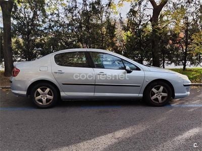 Peugeot 407