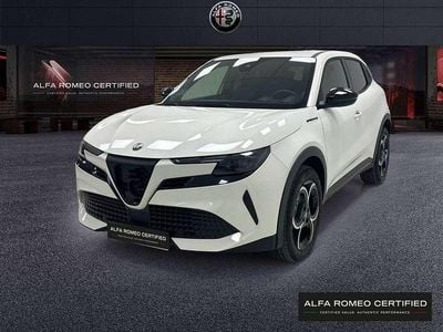 Blanco Usado 2024 Alfa Romeo Junior Edizione Speciale SUV | 24.400 € (Precio justo)