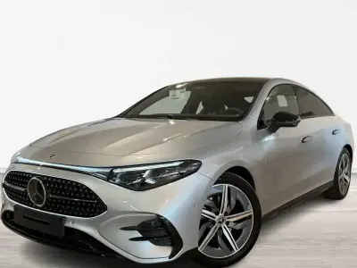 Nuevo Mercedes CLA180 136 CV (100 kW) 2026 Gris Berlina