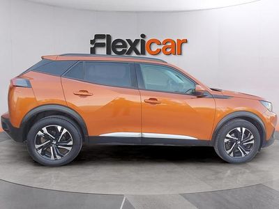 Usado Peugeot 2008 Active 110 CV (80 kW) 2021 Naranja SUV