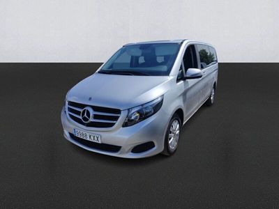 Mercedes V220