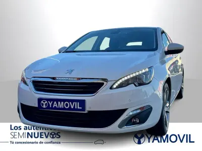 Usado Peugeot 308 Allure 131 CV (96 kW) 2016 Blanco Utilitario