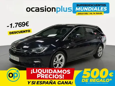 Usado Opel Astra Dynamic 125 CV (91 kW) 2019 Azul Familiar