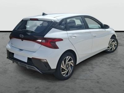 Blanco atlas Nuevo 2025 Hyundai i20 Utilitario | 19.390 € (Buen precio)