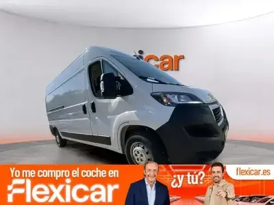 Usado Peugeot Boxer S 140 CV (102 kW) 2023 Azul Van
