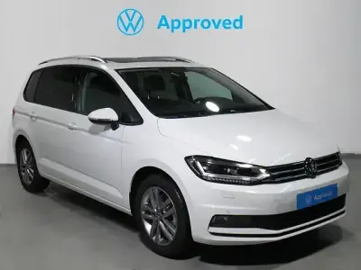 Usado VW Touran 150 CV (110 kW) 2025 Blanco Monovolumen