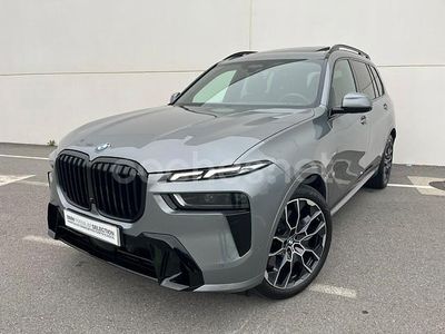 Gris / plata Usado 2022 BMW X7 Comfort Edition SUV | 82.900 €