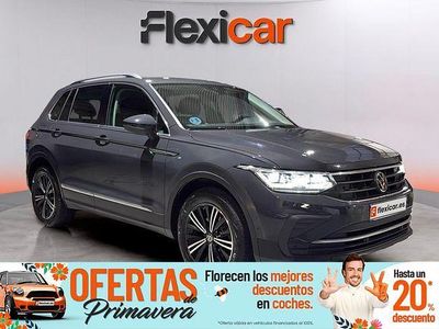 Usado VW Tiguan Life 150 CV (110 kW) 2022 Gris SUV