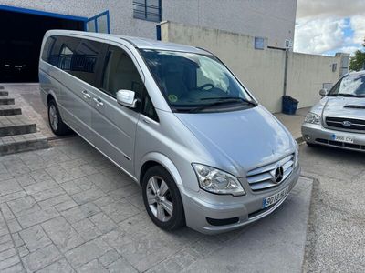 Usado Mercedes Viano 163 CV (119 kW) 2012 Gris Monovolumen