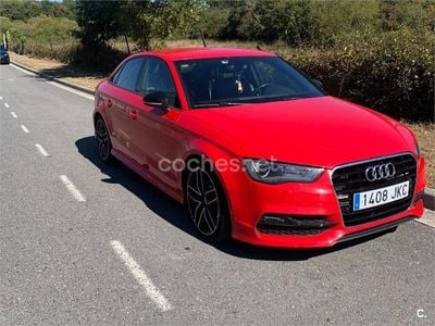 Usado Audi A3 S-Line 150 CV (110 kW) 2015 Rojo Berlina