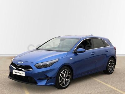Usado Kia Ceed 120 CV (88 kW) 2023 Azul Utilitario