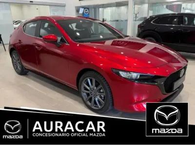 Nuevo Mazda 3 Center-Line 140 CV (102 kW) 2025 Rojo Berlina