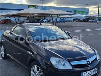 Usado Opel Tigra Sport 90 CV (66 kW) 2006 Negro Descapotable