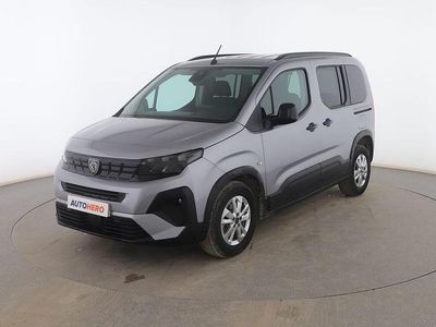 Usado Peugeot Rifter Allure 102 CV (75 kW) 2025 Gris Monovolumen