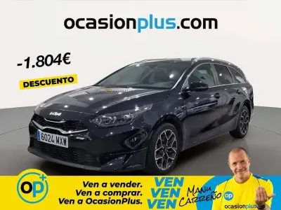 Usado Kia Ceed Style 101 CV (74 kW) 2025 Negro Utilitario