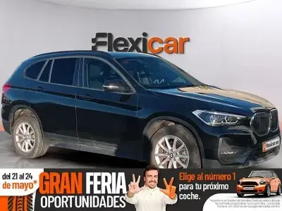 Käytetty BMW X1 150 HP (110 kW) 2020 Musta Katumaasturi