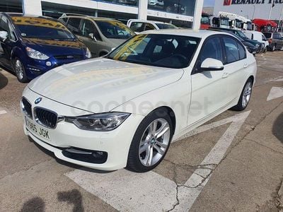 Usado BMW 318 143 CV (105 kW) 2015 Blanco Berlina