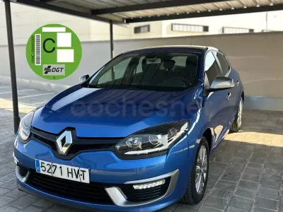 Usado Renault Mégane III GT 115 CV (84 kW) 2014 Azul Berlina
