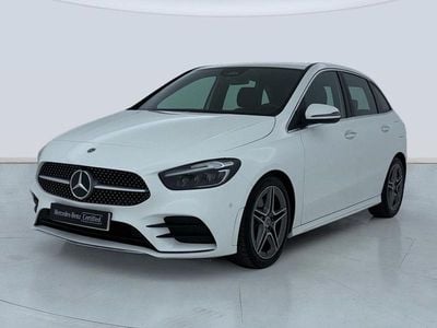 Usado Mercedes B200 AMG line 150 CV (110 kW) 2024 Blanco Monovolumen
