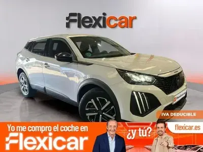 Usado Peugeot 2008 Active 100 CV (73 kW) 2023 Blanco SUV