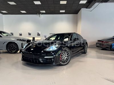 Porsche Panamera 4S