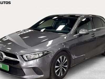 Usado Mercedes A180 116 CV (85 kW) 2020 Gris