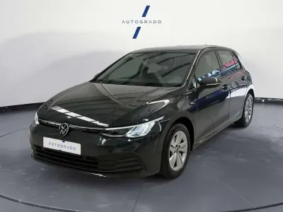 Usado VW Golf VIII 116 CV (85 kW) 2022 Gris Utilitario