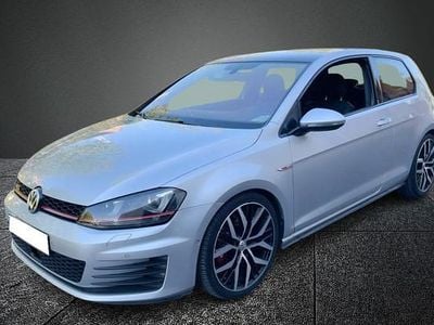 Usado VW Golf VII GTI 230 HP (169 kW) 2013 Cinzento Citadino