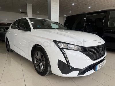 Usado Peugeot 308 Active 130 CV (95 kW) 2023 Blanco Berlina