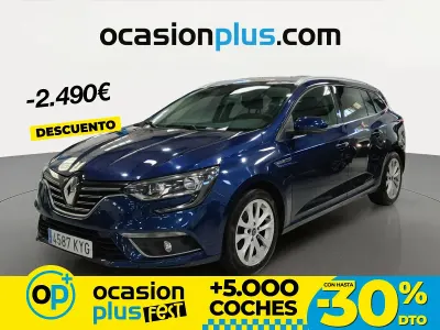Używany Renault Mégane GrandTour Zen 140 KM (102 kW) 2019 Niebieski Kombi