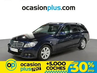 Usado Mercedes 200 136 CV (100 kW) 2012 Azul Familiar
