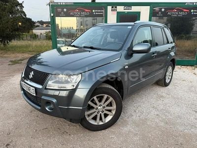 Gris / plata Usado 2008 Suzuki Grand Vitara SUV | 7900 € (Precio justo)