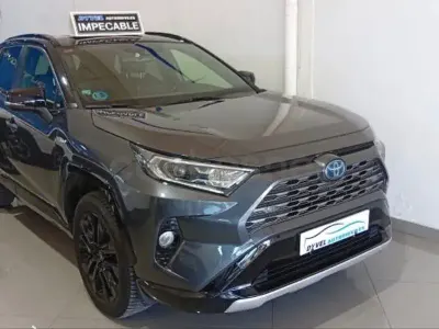 Usado Toyota RAV4 Hybrid Style 218 CV (160 kW) 2022 Blanco SUV