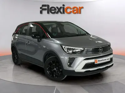 Usado Opel Crossland GS Line 110 CV (80 kW) 2021 Gris SUV