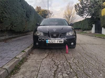 Usado Seat Ibiza Reference 130 CV (95 kW) 2007 Negro Utilitario