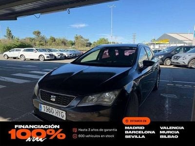 Usado Seat Leon ST Reference 105 CV (77 kW) 2014 Negro Familiar