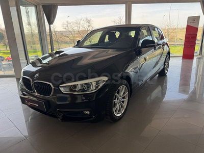 Usado BMW 118 140 CV (102 kW) 2019 Negro Utilitario