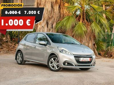 Gris / plata Usado 2016 Peugeot 208 Active Utilitario | 7000 € (Precio justo)