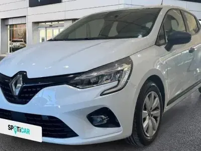 Usado Renault Clio Evolution 101 CV (74 kW) 2022 Blanco Utilitario