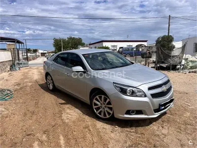 Usado Chevrolet Malibu LTZ 160 CV (117 kW) 2013 Gris / plata Berlina