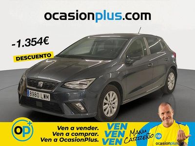 Usado Seat Ibiza Style Plus 110 CV (80 kW) 2022 Gris Utilitario
