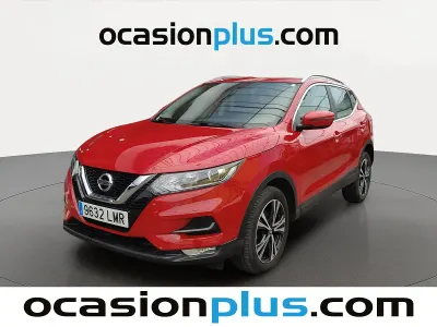 Begagnad Nissan Qashqai Style Edition 140 HK (102 kW) 2021 Röd SUV
