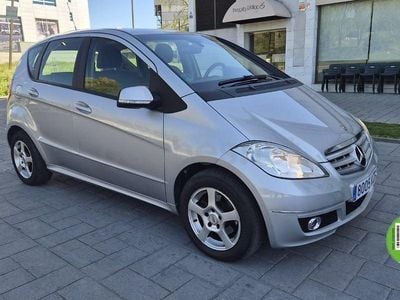 Usado Mercedes A170 Classic 116 CV (85 kW) 2009 Gris / plata Monovolumen