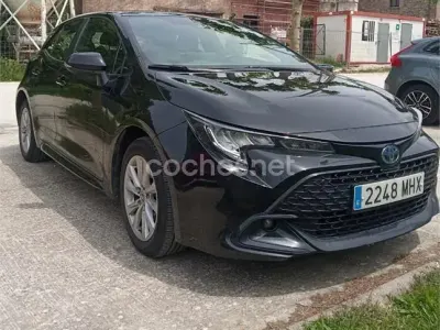 Begagnad Toyota Corolla Active 140 HK (102 kW) 2023 Svart Sedan