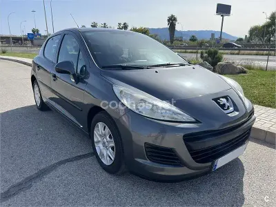 Begagnad Peugeot 207 70 HK (51 kW) 2010 Grå Sedan